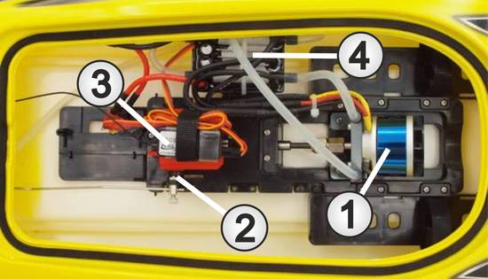 Structure interne d'un bateau RC